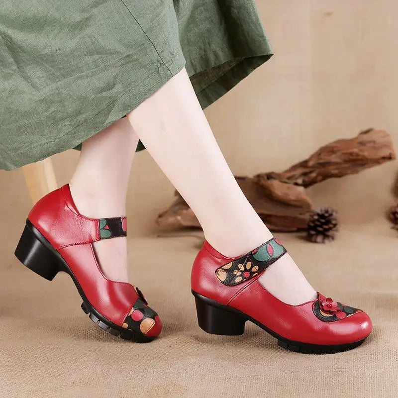 ✨ Luxury Wedges Women’s Designer Heels – High-Quality Floral Summer Shoes 2025 | كعب عالي نسائي بتصميم فاخر – أحذية ويجز أنثوية مزينة بالزهور لصيف 2025
