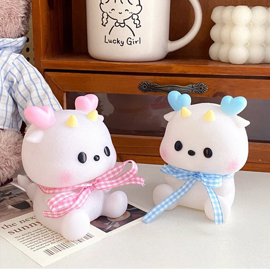 🔥 Cute Cartoon Dragon Night Light 🐉 – Creative Soft Glow Bedside Lamp for Kids | مصباح تنين كرتوني لطيف – إضاءة ناعمة وإبداعية لغرفة النوم للأطفال