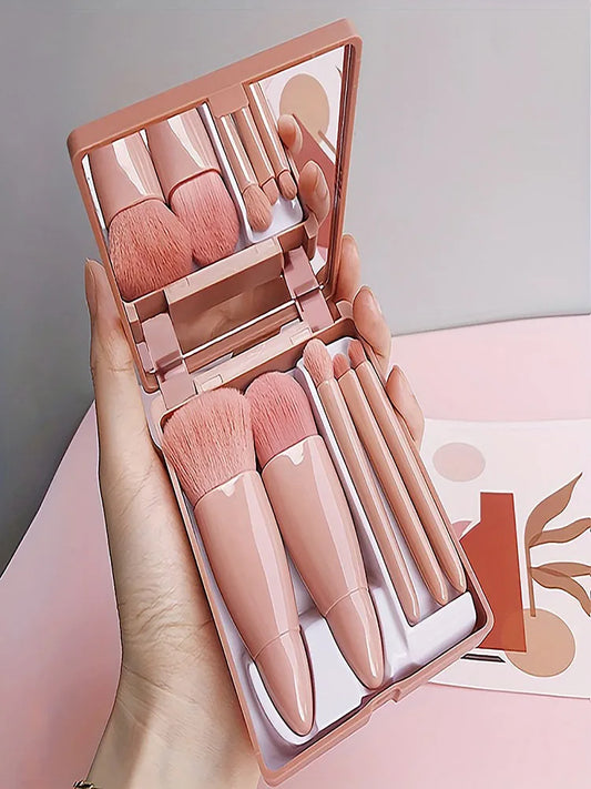 5-Piece Portable Makeup Brush Set with Foldable Mirror – Travel-Friendly Mini Beauty Kit | طقم فرش مكياج صغير 5 قطع مع مرآة قابلة للطي – مجموعة تجميل مثالية للسفر