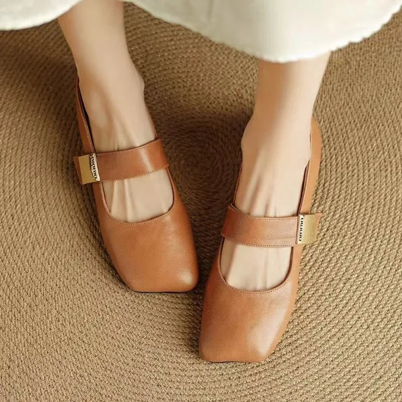 2025 Womenโs Retro Round Toe Low Heel Shoes โ Shallow Slip-On Casual Flats for Spring & Autumn | ุญุฐุงุก ูุณุงุฆู ููุงุณููู 2025 ุจุทุฑู ุฏุงุฆุฑู ููุนุจ ู
ูุฎูุถ โ ุชุตู
ูู
ุณูู ุงููุจุณ ุจูุนู ู
ูุงูู
ููู
ุดู ุงูููู
ู ูู ุงูุฑุจูุน ูุงูุฎุฑูู