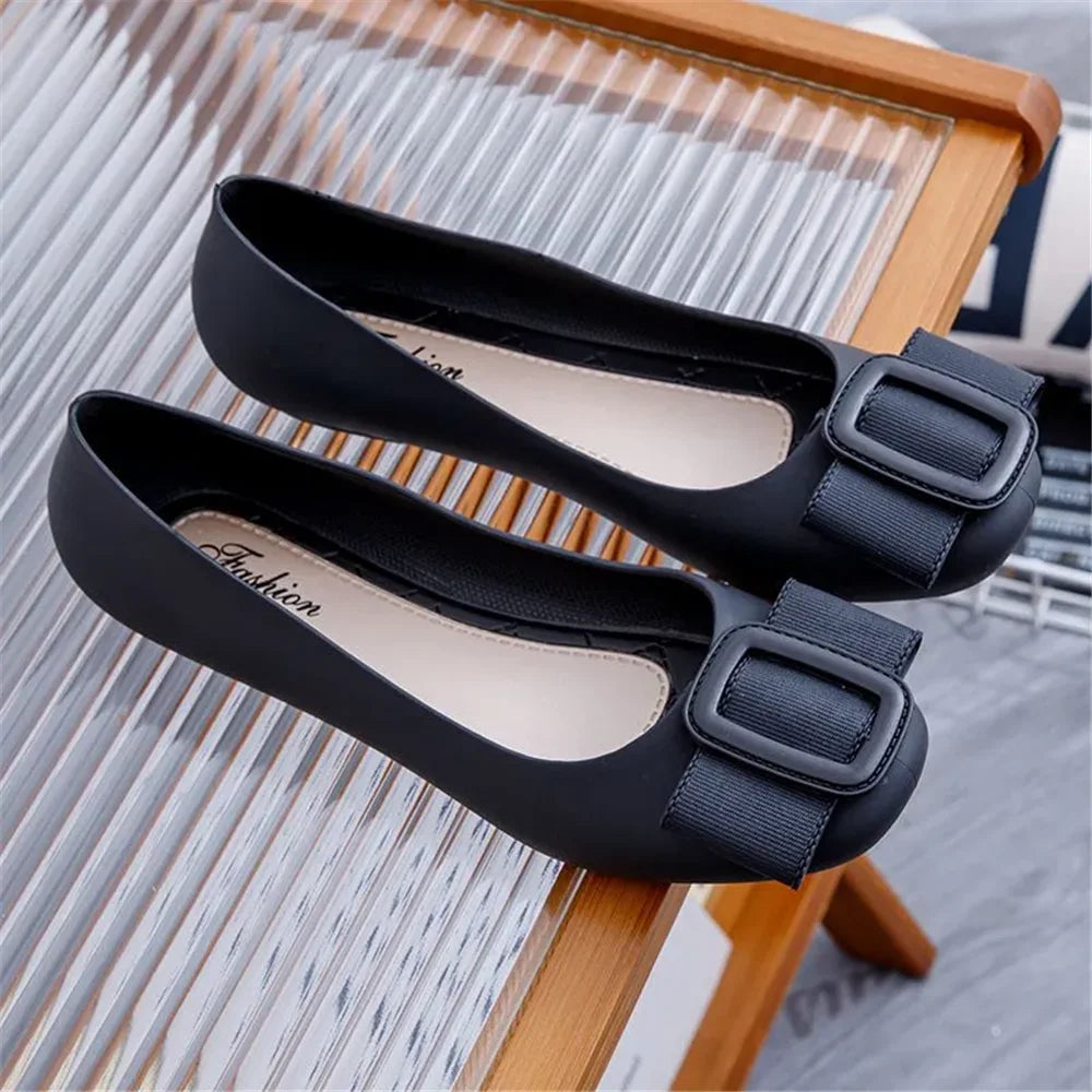 โจ Women's Bow Tie Comfort Loafers โ Anti-Skid Round Toe Slip-On Flats ๐ท ุฃุญุฐูุฉ ูุณุงุฆูุฉ ู
ุฑูุญุฉ ุจุฏูู ูุนุจ โ ุชุตู
ูู
ุณูู ุงููุจุณ ู
ุน ูููููุฉุ ูุนู ู
ุทุงุทู ู
ุงูุน ููุงูุฒูุงู