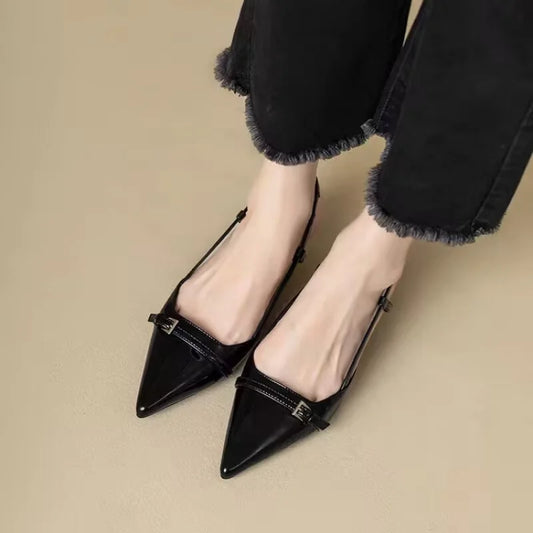 Women’s Satin Pointed-Toe Ankle Strap Pumps – Medium Stiletto Elegant Heels for Formal Events & Parties | كعب نسائي أنيق من الساتان بطرف مدبب ورباط على الكاحل – كعب متوسط رفيع للمناسبات الرسمية والحفلات