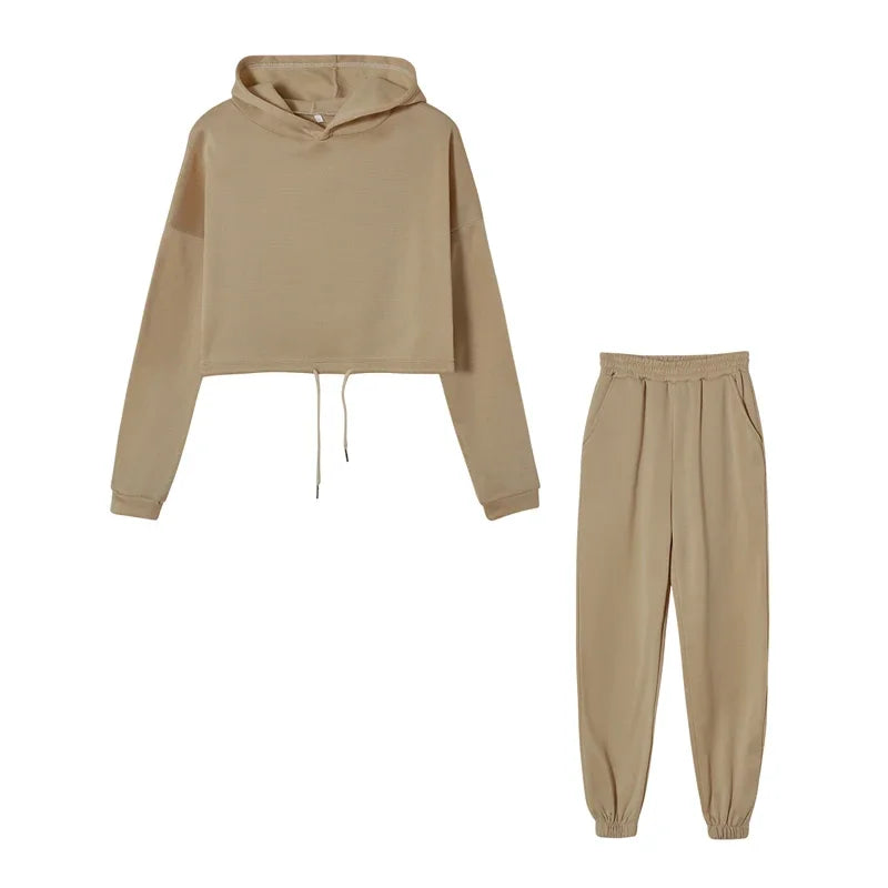 🔥 Women’s 2-Piece Long Sleeve Sport Set – Trendy Casual Fit | طقم رياضي نسائي قطعتين بأكمام طويلة – تصميم عصري مريح بخصر أنثوي أنيق