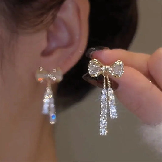 ✨ Fashion Zircon Bow Tassel Earrings 🎀 | أقراط نسائية أنيقة بشكل فيونكة مرصعة بالزركون والكريستال – إكسسوار راقٍ للحفلات والهدايا