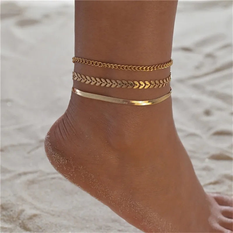 ✨ Simple Heart Barefoot Anklet Sandals – Crochet Leg Chain Foot Jewelry 🔷 خلخال بسيط بشكل قلب – صنادل كروشيه بدون حذاء على القدم مزينة بسلسال للنساء
