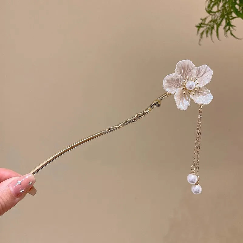 โจ Elegant Chinese Style Flower Tassel Hairpin โ Romantic Alloy Hair Accessory ๐ท ุฏุจูุณ ุดุนุฑ ุฃููู ุจุทุฑุงุฒ ุตููู ุชูููุฏู โ ู
ุฒูู ุจุฒููุฑ ูู
ุนููุงุช ุฑูู
ุงูุณูุฉ ู
ู ุงูู
ุนุฏู