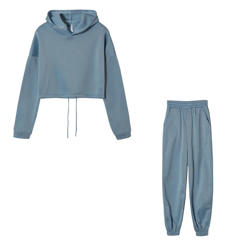 🔥 Women’s 2-Piece Long Sleeve Sport Set – Trendy Casual Fit | طقم رياضي نسائي قطعتين بأكمام طويلة – تصميم عصري مريح بخصر أنثوي أنيق