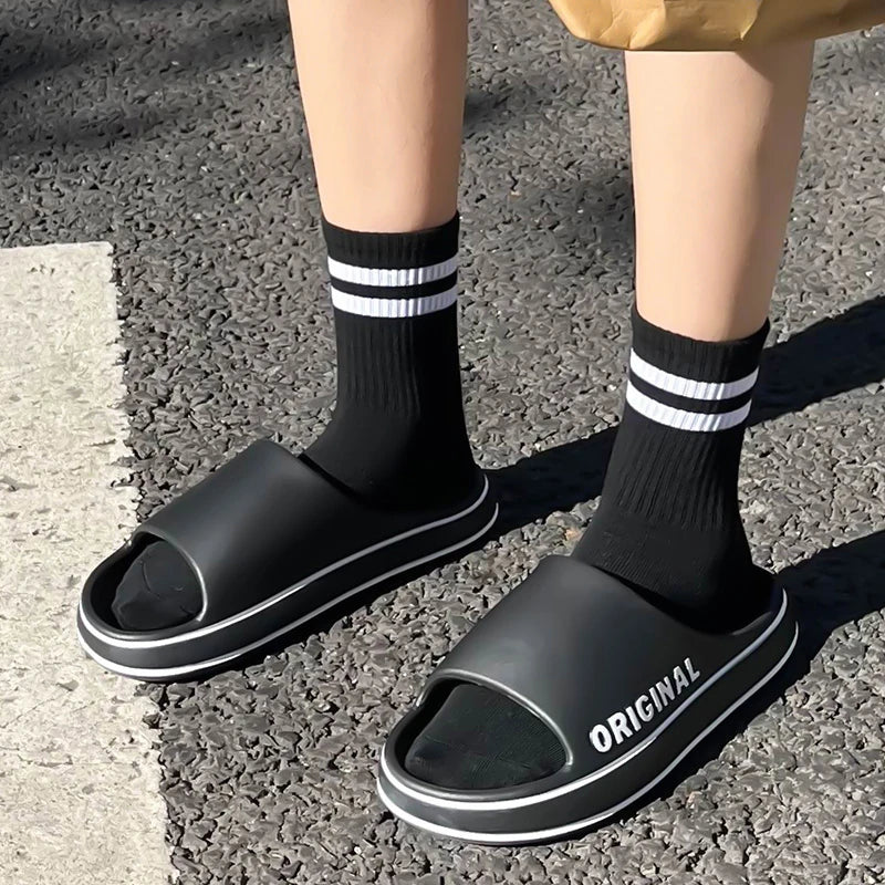 Feslishoet Unisex Letter Slides – Thick Sole Anti-Slip Summer Slippers for Beach & Indoor | شبشب Feslishoet برسومات – نعل سميك ومضاد للانزلاق للرجال والنساء، صيفي للبحر والحمام