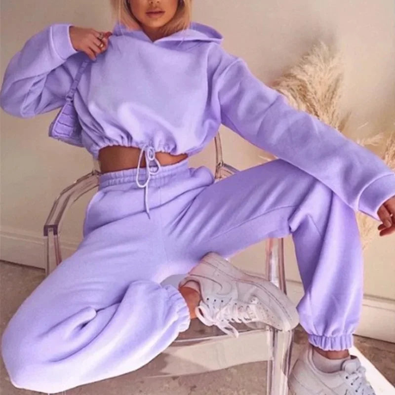 🔥 Women’s 2-Piece Long Sleeve Sport Set – Trendy Casual Fit | طقم رياضي نسائي قطعتين بأكمام طويلة – تصميم عصري مريح بخصر أنثوي أنيق
