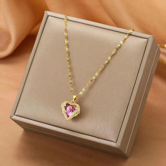✨ Ocean Heart Crystal Pendant Necklace – Luxury Colorful Stainless Steel Jewelry 🔷 قلادة قلب المحيط الكريستالية الفاخرة – تصميم ملون من الستانلس ستيل للنساء