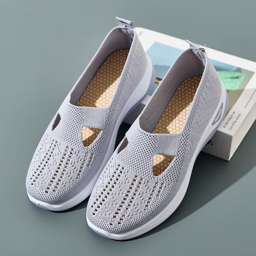 Women’s Mesh Knit Slip-On Sneakers – Lightweight, Breathable, Anti-Slip Flat Shoes | سنيكرز نسائي شبكي بنعل مسطح – خفيف، قابل للتهوية، مضاد للانزلاق وسهل الارتداء