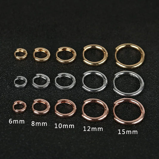 ✨ 2pcs Gold Color Tiny Hoop Earrings – Unisex Cartilage Piercing Jewelry 🔷 طقم حلقين ذهبيين صغيرين (قطعتان) – أقراط غضروف أنيقة للنساء والرجال
