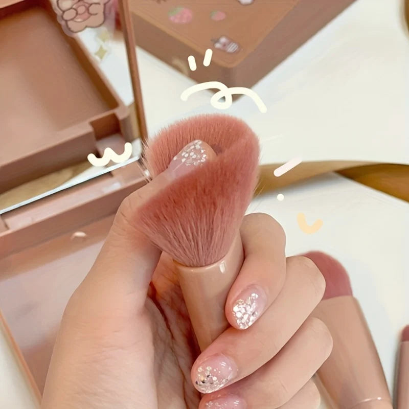5-Piece Portable Makeup Brush Set with Foldable Mirror – Travel-Friendly Mini Beauty Kit | طقم فرش مكياج صغير 5 قطع مع مرآة قابلة للطي – مجموعة تجميل مثالية للسفر