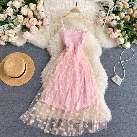 🌺 2025 Korean Floral Mesh Dress for Women 👗 – Spaghetti Strap Vacation & Party Beach Dress | فستان نسائي شبكي بطبعة زهور – ستايل كوري صيفي 2025 بحمّالات رفيعة للمناسبات والشاطئ