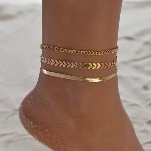 👣 Exquisite 3-Layer Beach Chain Anklet | خلخال صيفي أنيق بثلاث طبقات – إطلالة شاطئية راقية 🎀