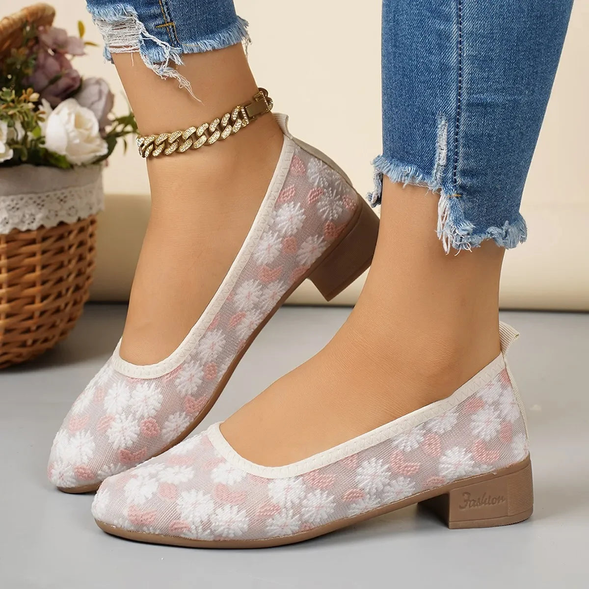 โจ 2025 Mary Jane Lace Cutout Flats โ Low Heel Casual Spring/Summer Shoes ๐ท ุฃุญุฐูุฉ ู
ุงุฑู ุฌูู ุฏุงูุชูู ุจูุชุญุงุช ุชูููุฉ โ ูุนุจ ู
ูุฎูุถ ูุฃุณููุจ ุฃููู ููุตูู ุงูุฑุจูุน ูุงูุตูู