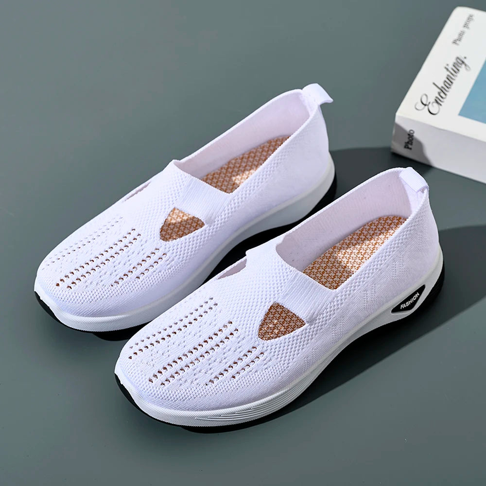Women’s Mesh Knit Slip-On Sneakers – Lightweight, Breathable, Anti-Slip Flat Shoes | سنيكرز نسائي شبكي بنعل مسطح – خفيف، قابل للتهوية، مضاد للانزلاق وسهل الارتداء