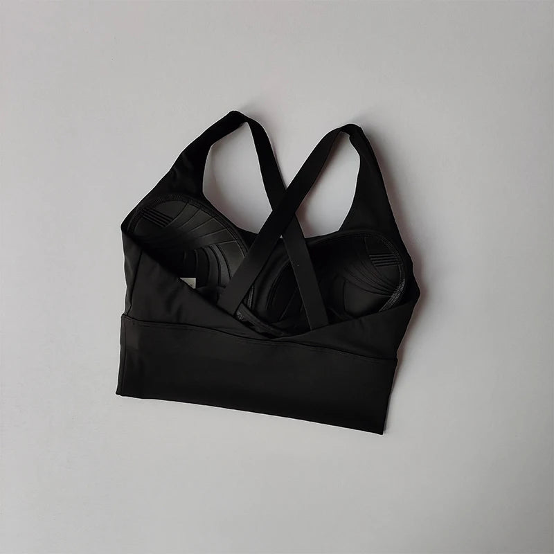 🎽 All-in-One Shock-Proof Sports Bra – High-Intensity Support for Running & Fitness | حمالة صدر رياضية شاملة – مقاومة للصدمات ودعم قوي للتمارين العالية