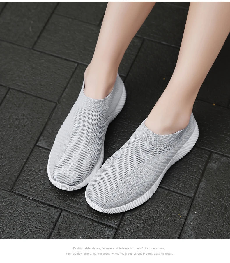 Women’s Vulcanized Slip-On Sneakers – High Quality Loafers, Plus Sizes Available | حذاء نسائي فلكنايزد بدون رباط – لوفزر أنيقة عالية الجودة، مقاسات كبيرة متوفرة