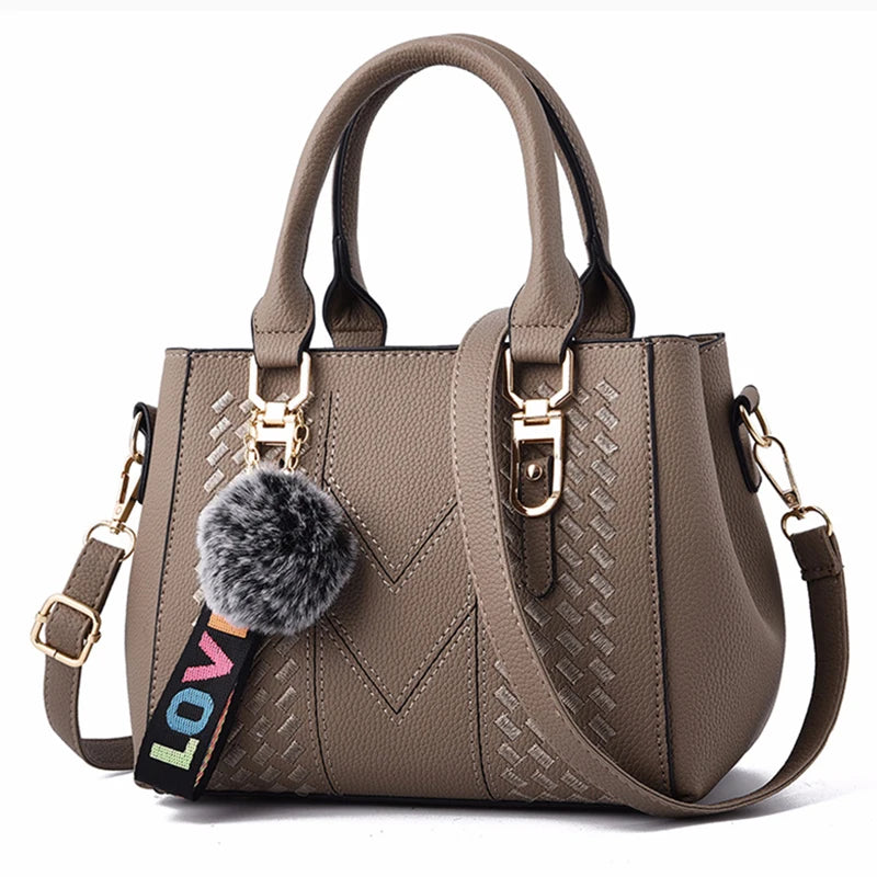 👜 Embroidery Messenger Bags Women Leather Handbags - حقيبة كتف نسائية مطرزة جلدية مع كُرة زينة أنيقة