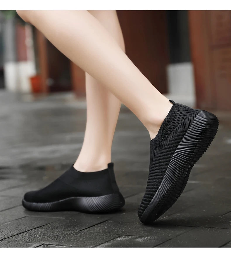 Women’s Vulcanized Slip-On Sneakers – High Quality Loafers, Plus Sizes Available | حذاء نسائي فلكنايزد بدون رباط – لوفزر أنيقة عالية الجودة، مقاسات كبيرة متوفرة