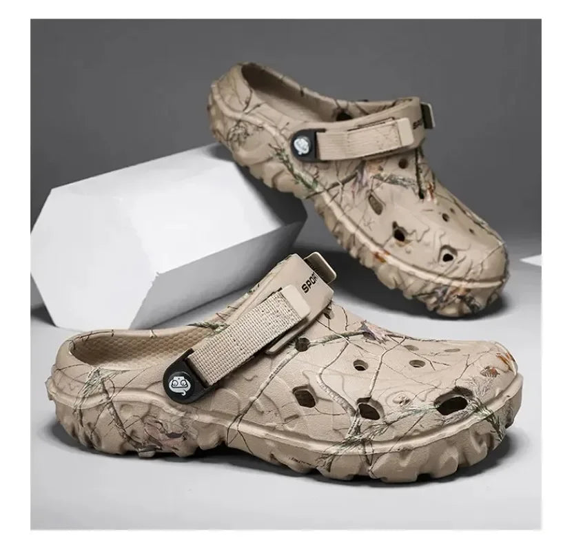 Summer Men's Clogs Sandals Man Home Garden Shoes Comfortable Men Slippers Non-Slip Soft Bottom Flip Flop Sandals Big Size 46 47