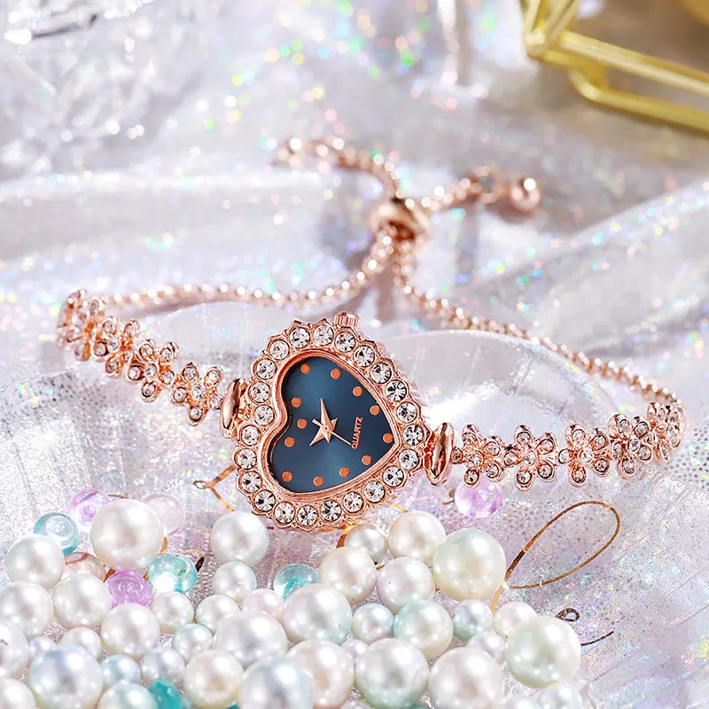 Ladies' Fashion And Exquisite Heart-Shaped Dial Quartz Watch for Women(Without Box)