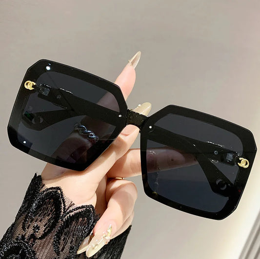 Women’s Classic Box Sunglasses – Grey Lens, TR+Metal Frame (Spring 2025)