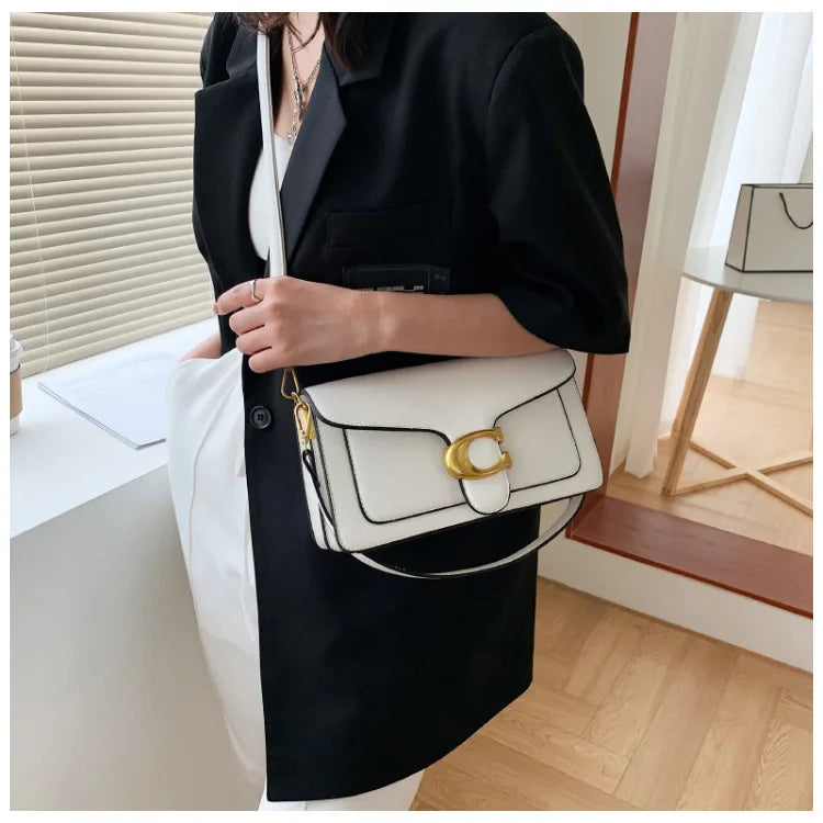 Koujia Rhombic Taby Chain Bag – Elegant Portable Crossbody for Chic Looks شنطة كوجيا تابـي الأنيقة – تصميم هندسي بسلسلة، كروس بودي وعصرية