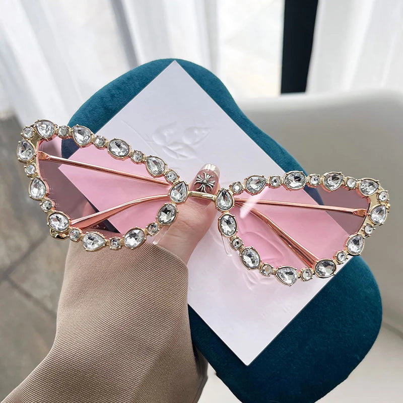 2025 Luxury Diamond Cat Eye Sunglasses – Women’s Trendy Party Shades