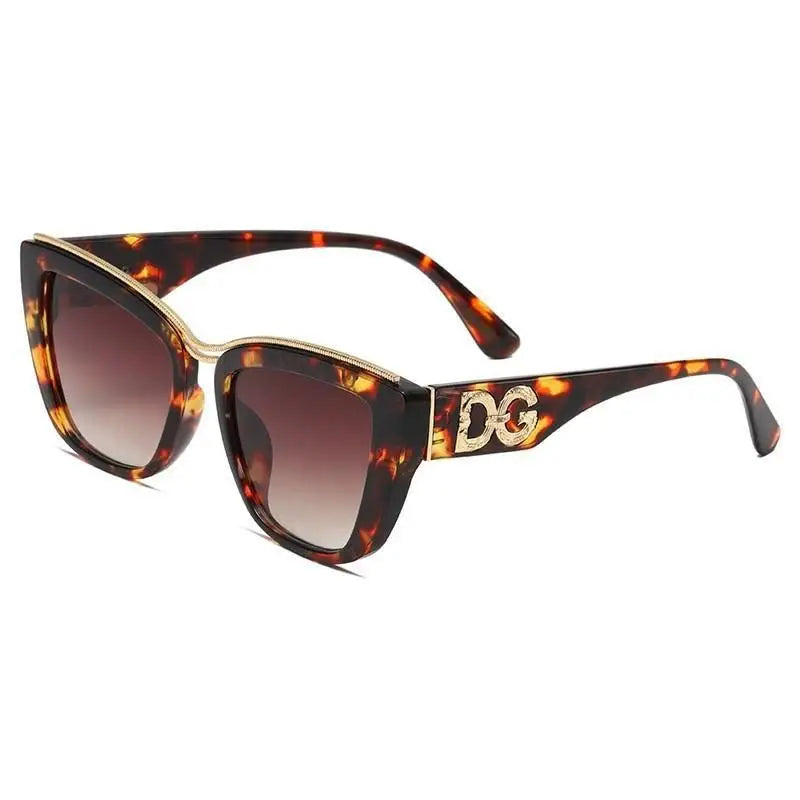 Large Frame Retro Women’s Sunglasses – European & American Style