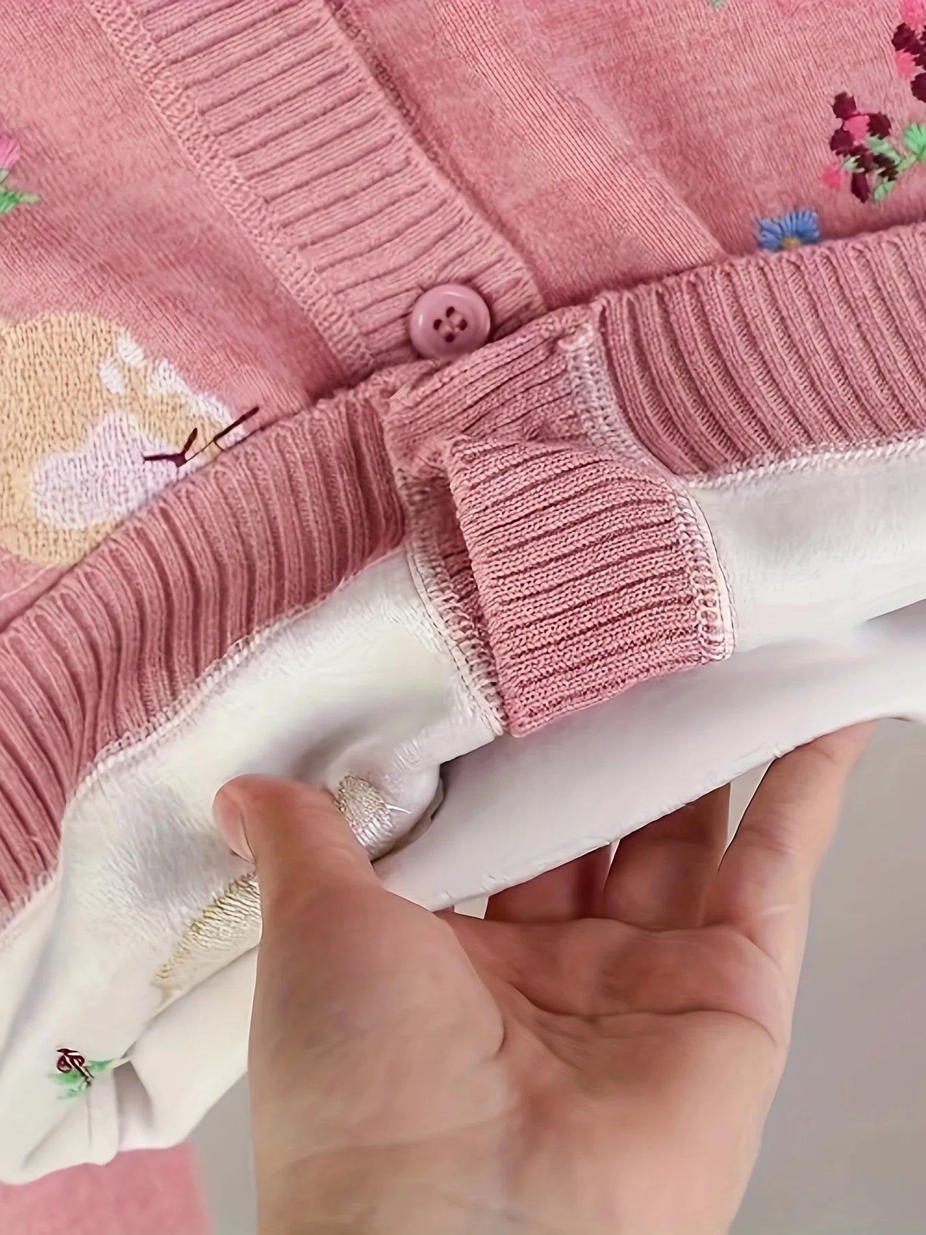 Children's Cardigan Girl Rabbit Embroidered Lotus