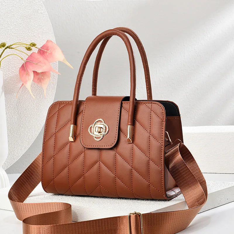2025 Women’s Fashion Monogram Shoulder Handbag – Printed Leather Single Strap Bag | حقيبة يد نسائية 2025 – تصميم عصري بنقشة المونوغرام من الجلد بحزام كتف واحد