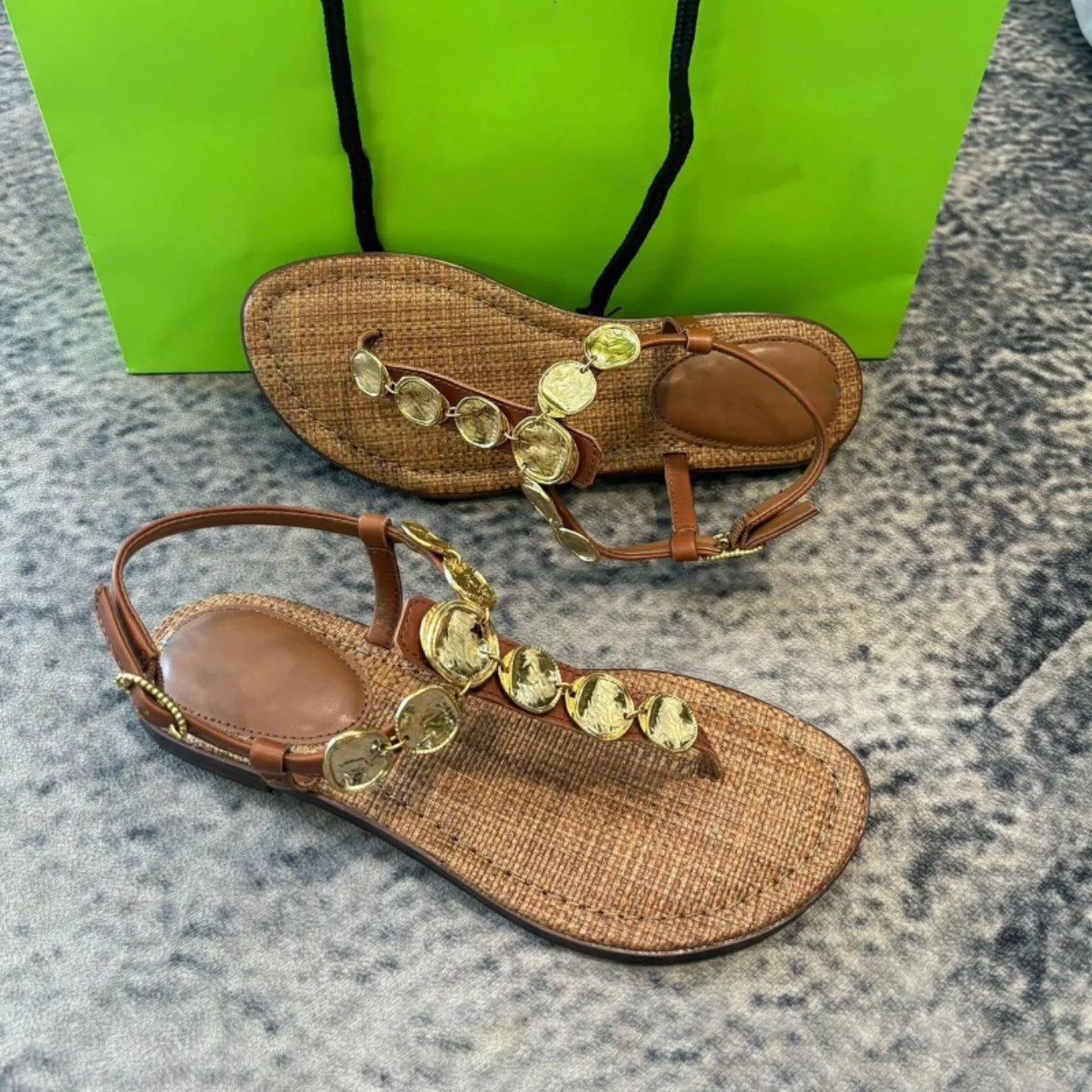 Women's Sandals Summer New Flat Comfort Sandals 2025 Fashion Trendy and All-match Beach Women's Shoes Sandalias De Mujer