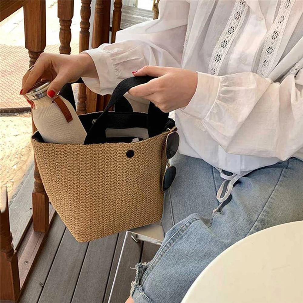 Travel holiday shoulder braided bag Large capacity beach bag straw braided style fashion handbag