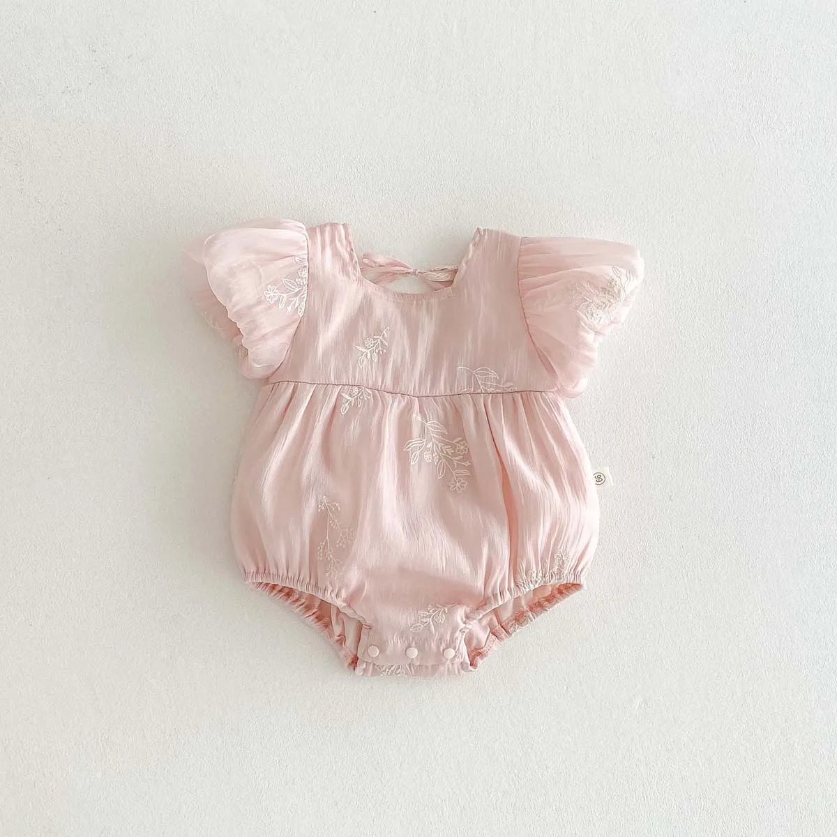 Summer new baby girl jumpsuit cute bubble sleeve embroidered cotton jumpsuit, comfortable children's clothing suitable for 0-2 y