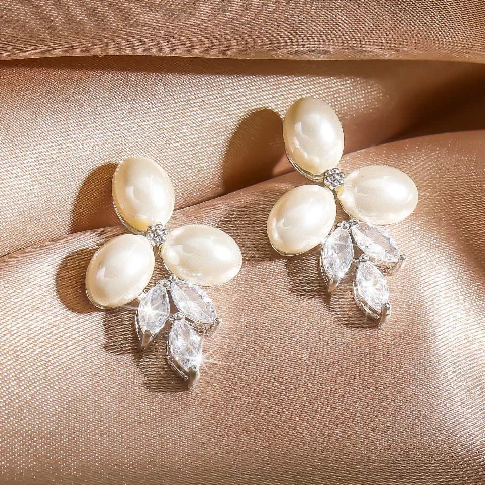ZAKOL Marquise Oval Imitation Pearl Leaf Stud Earrings for Women Shiny Gorgeous Bridal Wedding Jewelry
