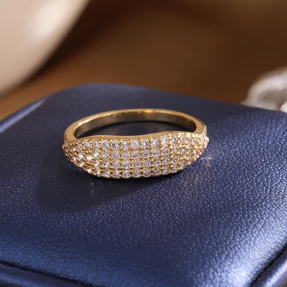 ZAKOL New Trendy Shiny Micro Pave Zircon Finger Ring White Crystal CZ Minimalist Aesthetic Ring for Women Wholesale