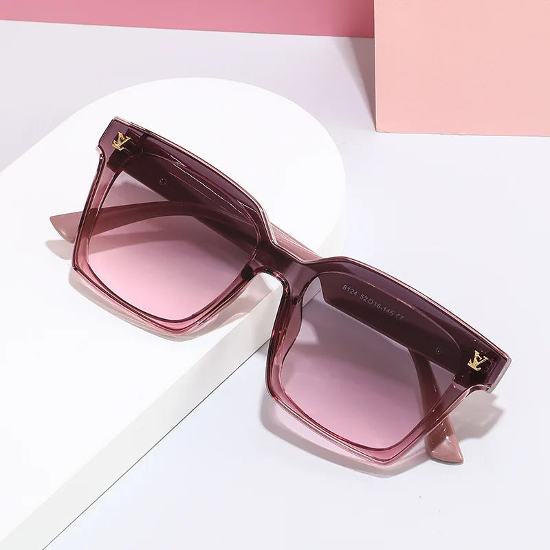 2025 Square Sunglasses for Men & Women – Neutral Leather Design