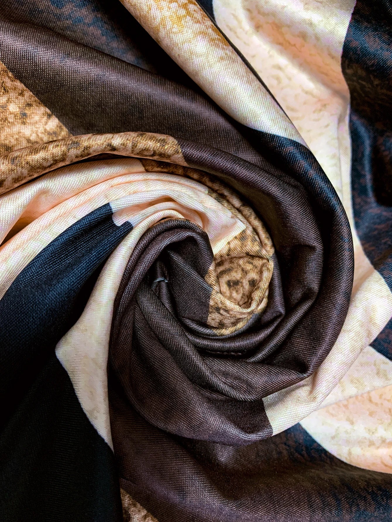 Long Sleeve Geometric Color Block Dress – O-Neck