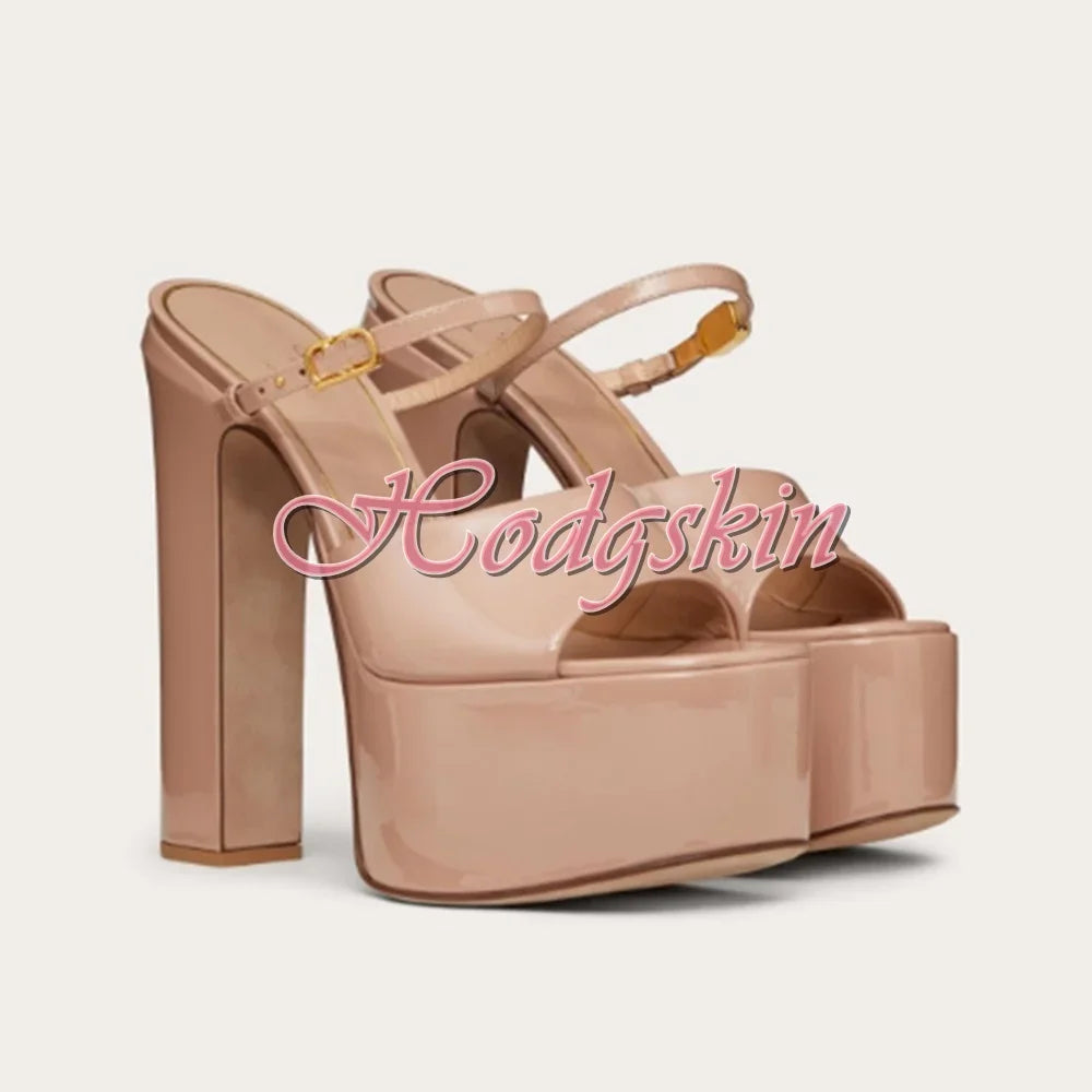 Women’s Shiny Leather Platform Sandals – Chunky High Heel Open-Toe Dress Shoes with Buckle Straps | صندل نسائي لامع بكعب عالي ومنصة سميكة – مقدمة مفتوحة مع أحزمة وإبزيم لإطلالة أنيقة وفاخرة