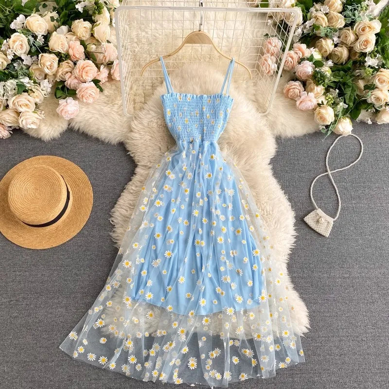 🌺 2025 Korean Floral Mesh Dress for Women 👗 – Spaghetti Strap Vacation & Party Beach Dress | فستان نسائي شبكي بطبعة زهور – ستايل كوري صيفي 2025 بحمّالات رفيعة للمناسبات والشاطئ
