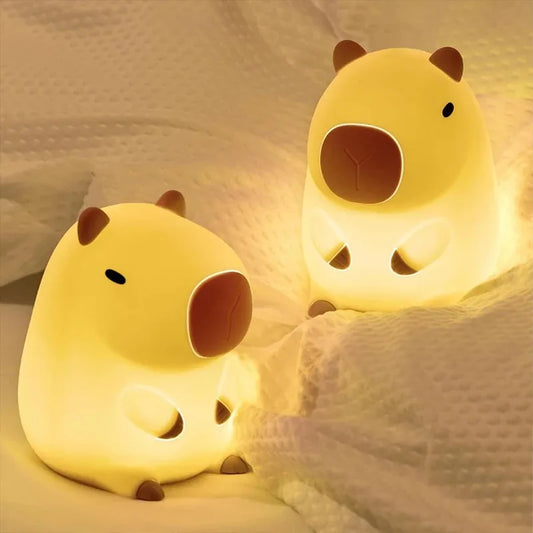 ✨ Cute Capybara Night Light 🐾 – Soft Silicone Cartoon Lamp for Kids | 🌙 مصباح كابيبارا ليلي لطيف – لمبة كرتونية من السيليكون للأطفال