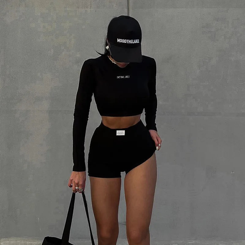 ✨ Women’s 2-Piece Sporty Summer Set – ¾ Sleeve Top & Shorts | طقم رياضي نسائي عصري قطعتين – تيشيرت بأكمام ثلاثة أرباع مع شورت مريح لصيف أنيق