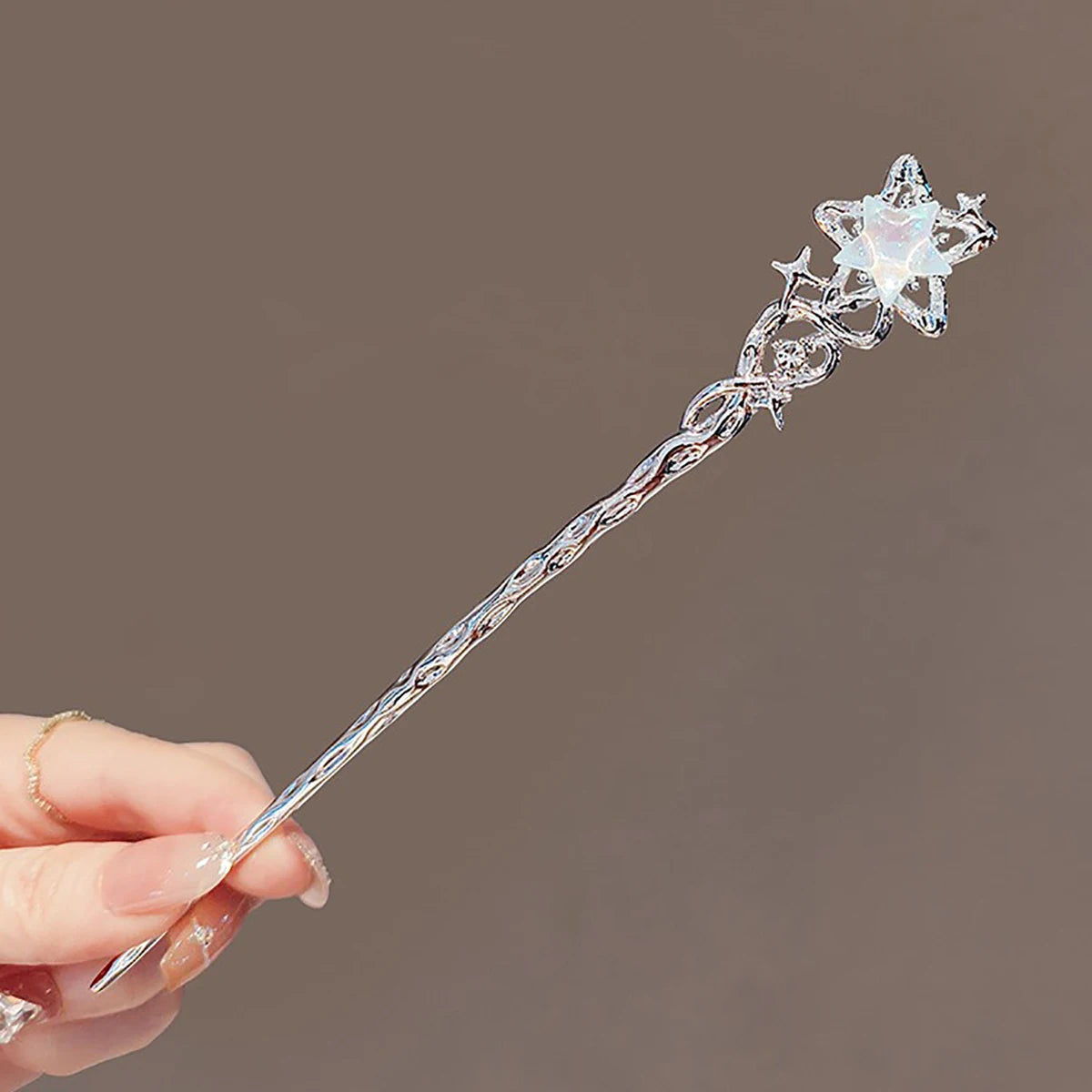 🌟 Vintage Moonstone Star & Moon Hair Sticks for Women 🌙 – Chinese Style Tassel Hairpins | عيدان شعر نسائية مزينة بأحجار مونستون وتصميم نجوم وقمر – دبوس شعر صيني مع شراشيب أنيقة