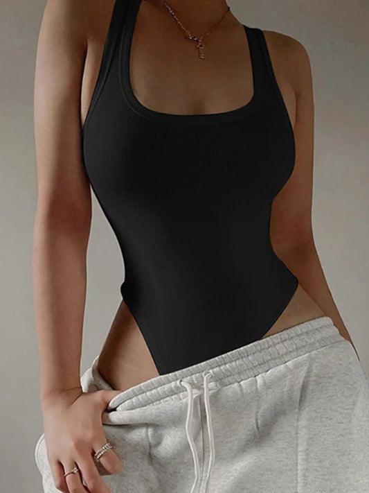 🔥 Women’s Sexy Knit Bodysuit 👙 – Sleeveless Off-Shoulder Halter Top for Summer Streetwear & Club | بوديسوت نسائي صيفي ضيق بدون أكمام – تصميم أكتاف مكشوفة وهالتر لإطلالة جريئة وعصرية