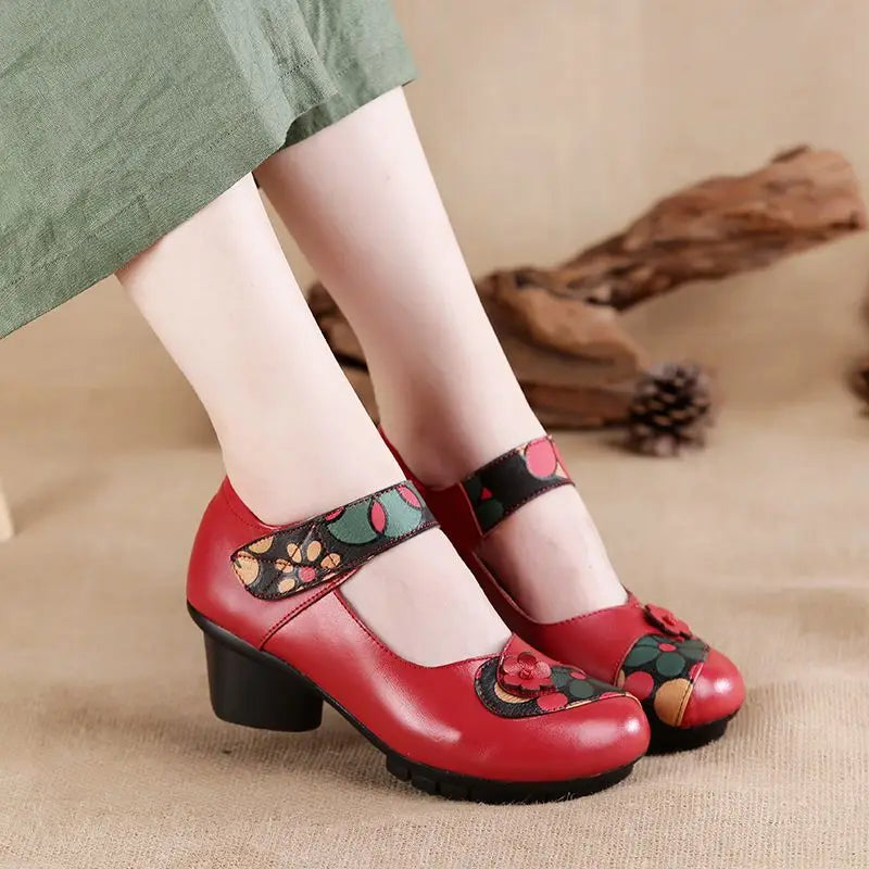 ✨ Luxury Wedges Women’s Designer Heels – High-Quality Floral Summer Shoes 2025 | كعب عالي نسائي بتصميم فاخر – أحذية ويجز أنثوية مزينة بالزهور لصيف 2025