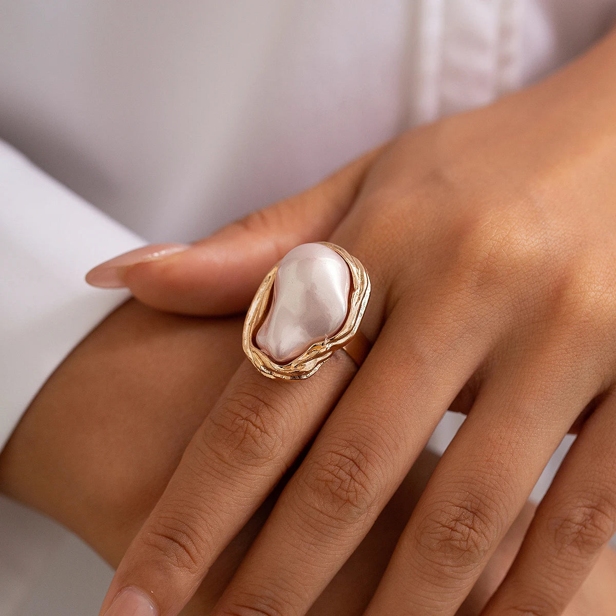 ✨ PuRui Semi-Baroque Pearl Adjustable Ring – Punk Aesthetic Wedding Jewelry 🔷 خاتم بيرل ستايل بانك بحبة لؤلؤ شبه باروكية – تصميم مفتوح قابل للتعديل للزفاف والمناسبات
