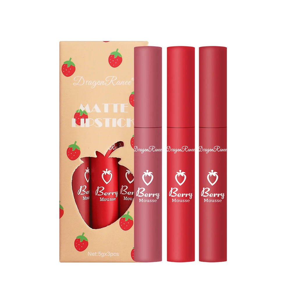 3-Piece Strawberry Velvet Matte Lip Glaze Set – Non-Stick Cup Liquid Lipstick | طقم 3 قطع من ملمع شفاه مخملي بطعم الفراولة – روج سائل مطفي لا يلطخ الكوب