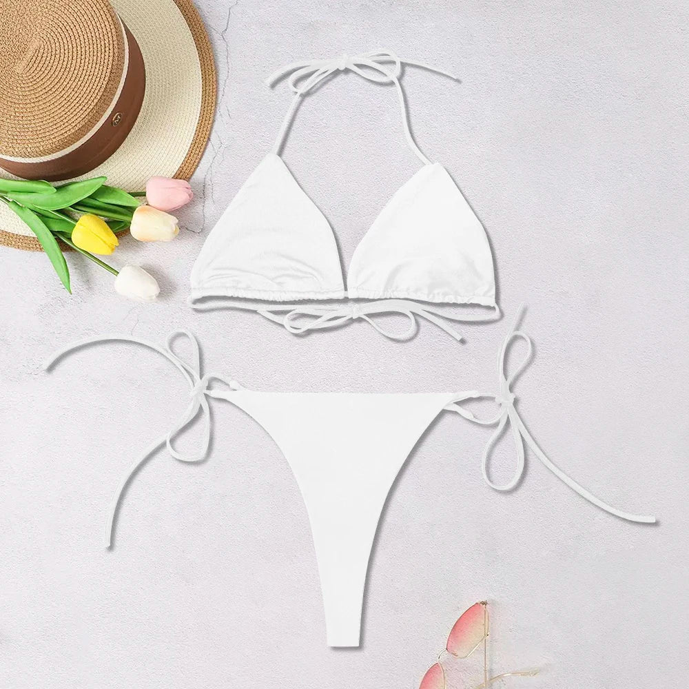 👙 2025 Sexy Lace-Up Halter Bikini Set | بكيني نسائي ثلاثي القطع بصيف 2025 – تصميم هالتر جريء بربطات قابلة للتعديل